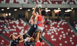 阿不都沙拉木重伤震惊篮坛，邹雨宸漫长康复路折射运动员之殇