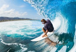 巴萨后防核心阿劳霍突发胃疾高挂免战牌，中场灵魂佩德里终获绿灯重返赛场