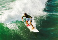 从追光者到发光体，新生代运动员如何重塑偶像力量新维度